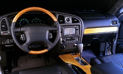 2001 Infinity QX4 Interior
